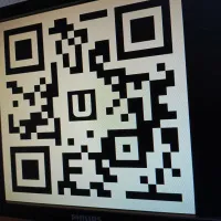 Генератор QR кода с логотипом в центре