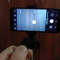  Управление камерой смартфона с помощью блютуз пульта от монопада, штатива